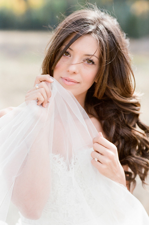 Novia con cabello suelto