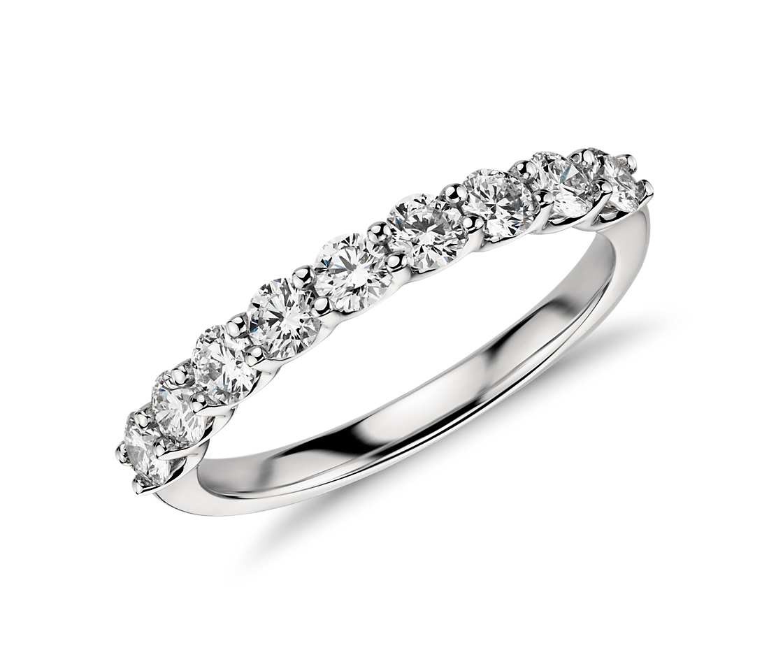 Argolla de matrimonio con diamantes